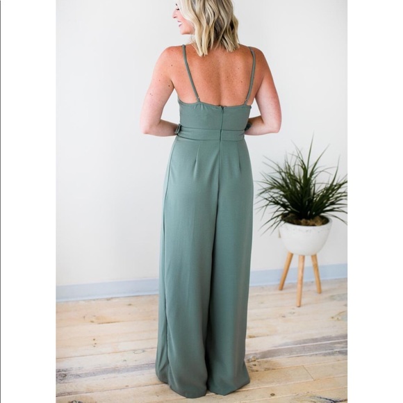 SOLD🚫 Jumper - Picture 2 of 3